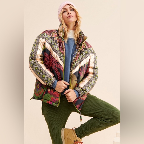 Farm Rio Tropical Rauti Reversible Puffer Jacket - Picture 7 of 12